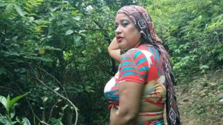 हिंदी क्सक्सक्स वीडियो पहाड़ी आदिवासी औरत की चुदाई
