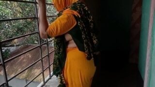 पाकिस्तानी सौतेली माँ से सेक्स