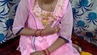 गुजराती वर्जिन लड़की और प्रेमी के फ़क की सेक्सी ब्लू फिल्म
