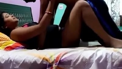 दोस्त की सुन्दर बीबी से पुसी फ़क किया